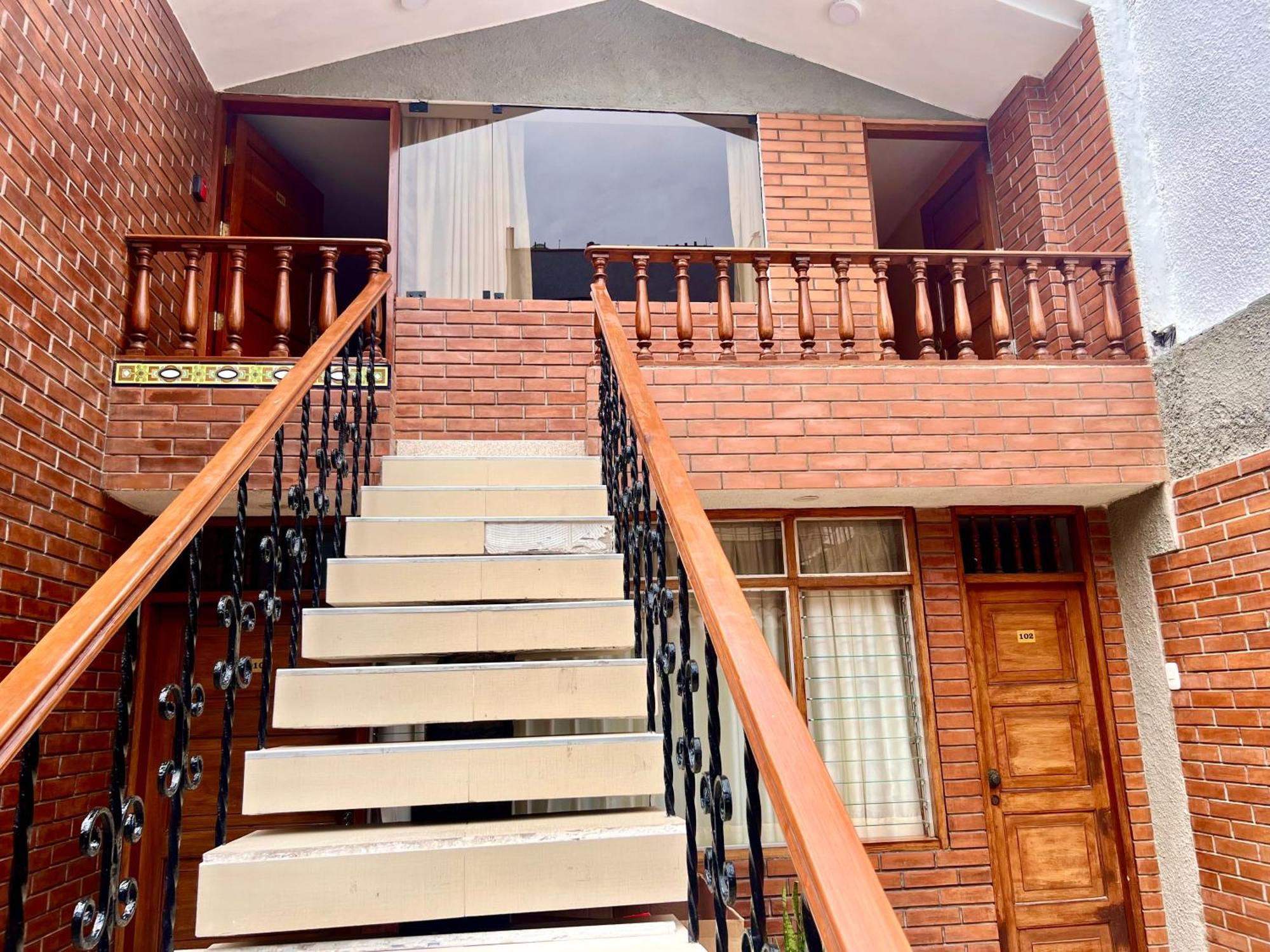 Apartamento San Miguel, Lindo Depa, 3 Camas, Internet Y Cable *